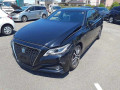 2018 Toyota Crown Hybrid