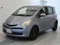 2005 Toyota Ractis