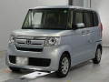 2017 Honda N-BOX