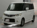 2013 Nissan Roox