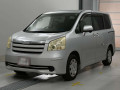 2007 Toyota Noah