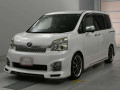 2013 Toyota Voxy