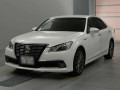 2014 Toyota Crown Hybrid