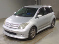 2005 Toyota IST