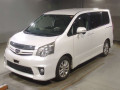 2010 Toyota Noah