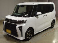 2023 Daihatsu Tanto Custom