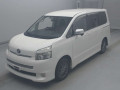 2008 Toyota Voxy