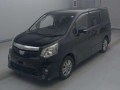 2011 Toyota Noah