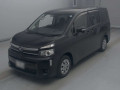 2013 Toyota Voxy