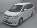 2007 Toyota Noah