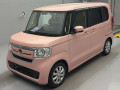 2017 Honda N-BOX