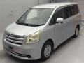 2009 Toyota Noah
