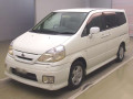 2003 Nissan Serena