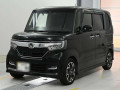 2018 Honda N-BOX CUSTOM