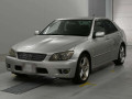 2005 Toyota Altezza