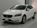 2016 Volvo V40