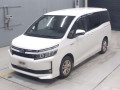 2016 Toyota Voxy