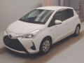 2017 Toyota Vitz