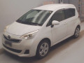 2015 Toyota Ractis