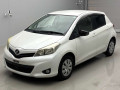 2011 Toyota Vitz
