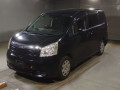 2009 Toyota Noah