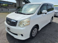 2012 Toyota Noah