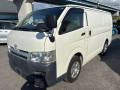 2005 Toyota Hiace Van