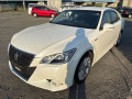 2013 Toyota Crown Hybrid