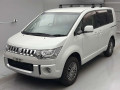 2015 Mitsubishi Delica D5