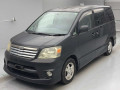 2003 Toyota Noah
