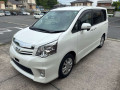 2011 Toyota Noah