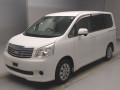 2013 Toyota Noah