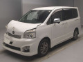 2013 Toyota Voxy
