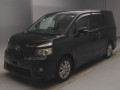 2010 Toyota Voxy