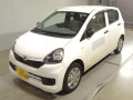 2016 Daihatsu Mira e:S
