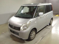2011 Nissan Roox