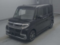 2016 Daihatsu Tanto Custom
