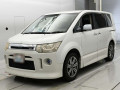 2013 Mitsubishi Delica D5