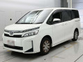 2019 Toyota Voxy