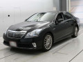 2010 Toyota Crown Hybrid