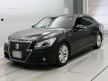 2013 Toyota Crown Hybrid