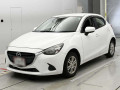 2017 Mazda Demio