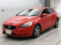 2016 Volvo V40