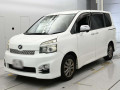 2011 Toyota Voxy