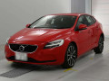 2018 Volvo V40