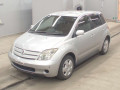 2004 Toyota IST
