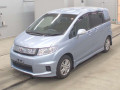 2013 Honda Freed spike hybrid