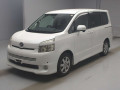 2009 Toyota Voxy