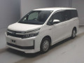 2015 Toyota Voxy