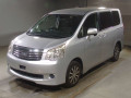 2013 Toyota Noah
